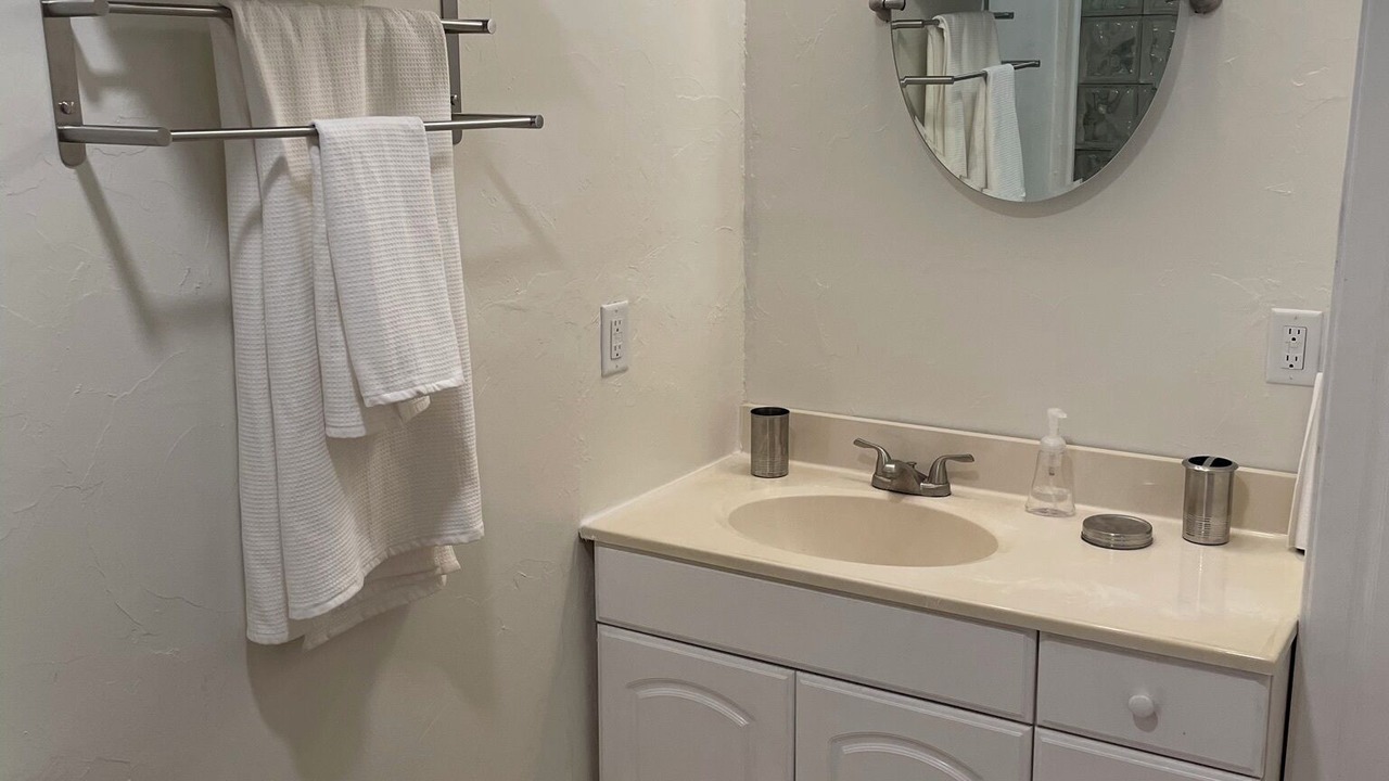 Photo of Bathroom in Tavares