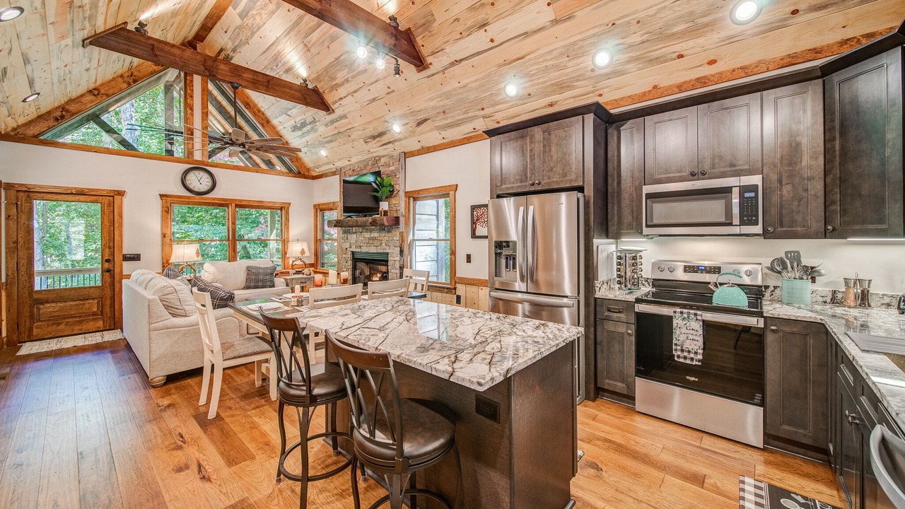 Photo of Bedroom in Ellijay