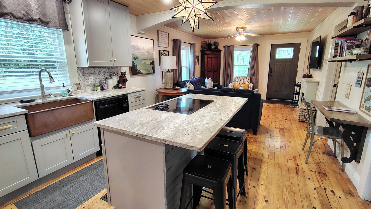 Photo of Kitchen in Steele