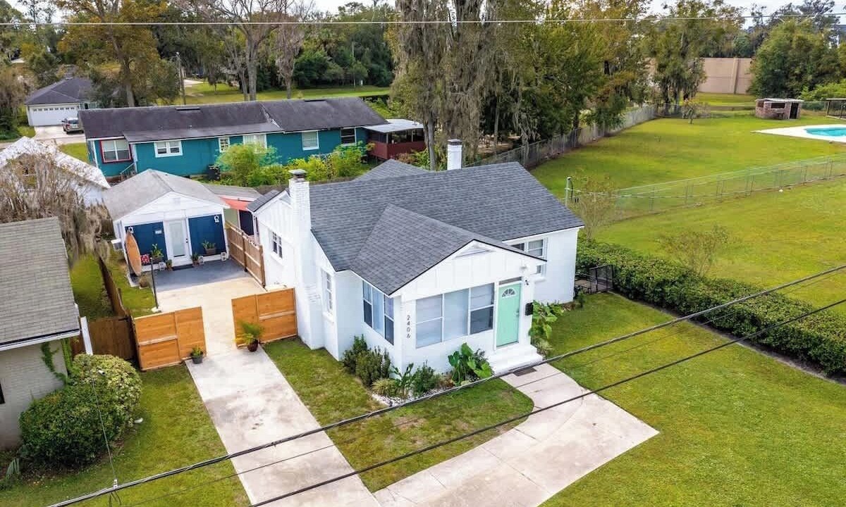 Photo of Outdoor in Southside