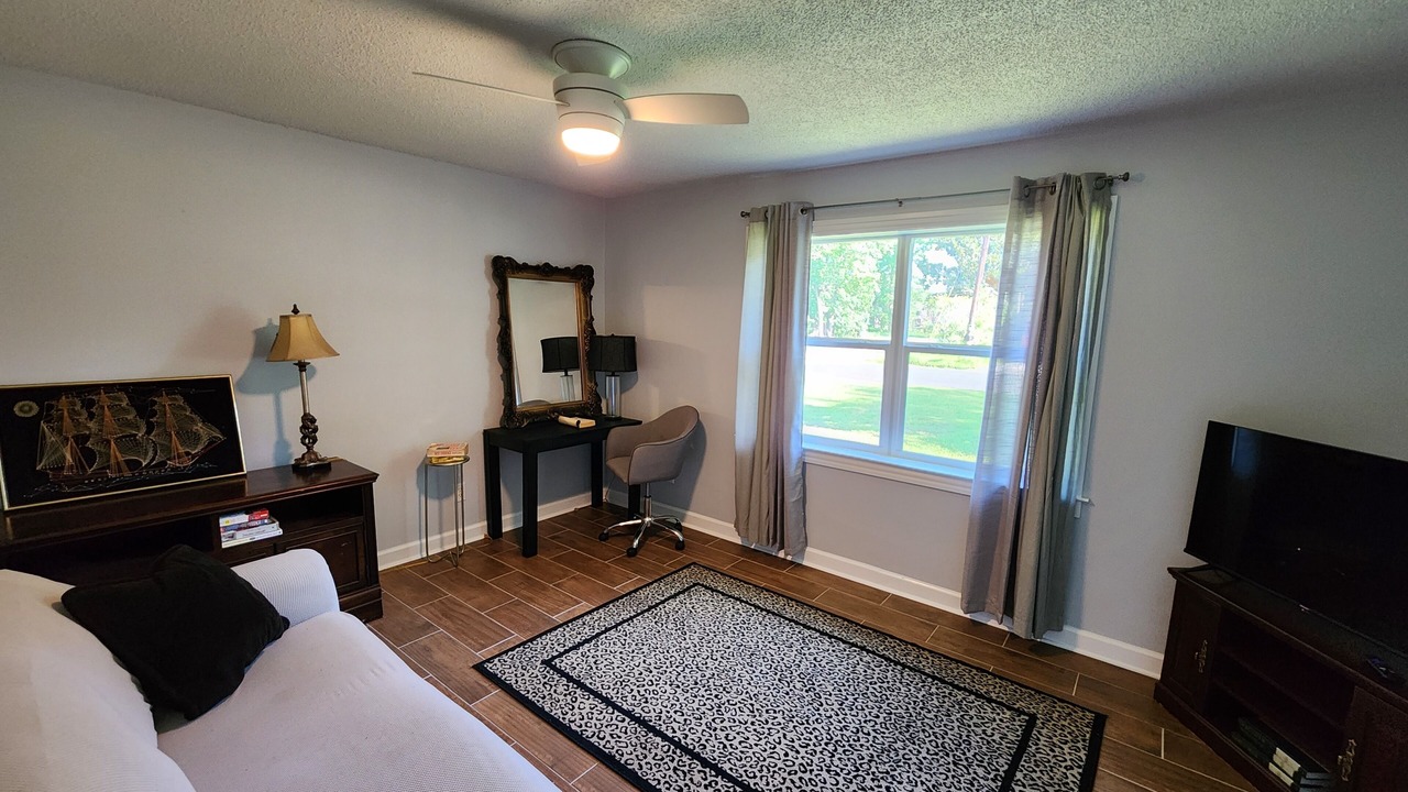 Photo of Livingroom in Kreole
