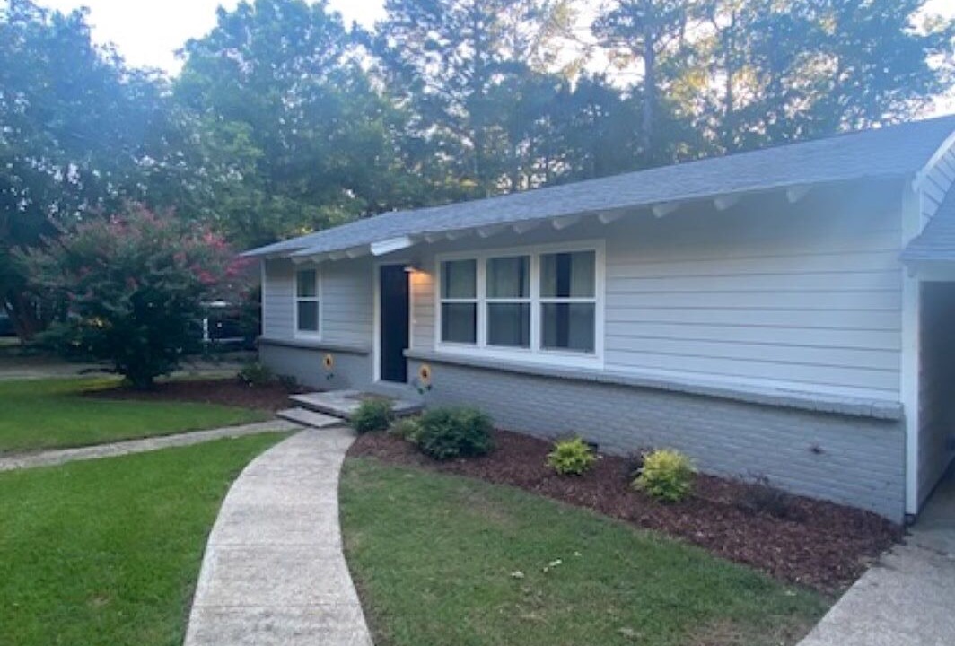Photo of Outdoor in Starkville