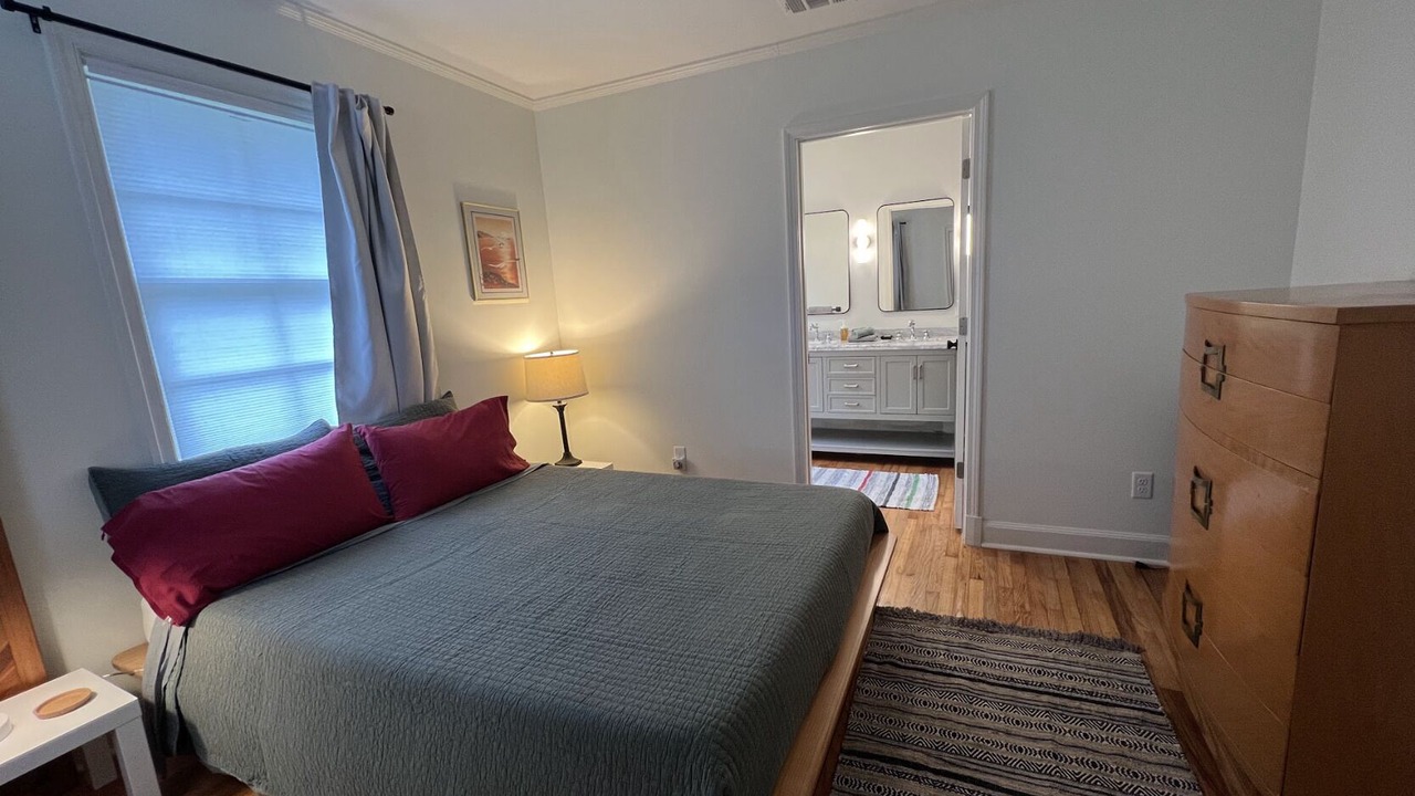 Photo of Bedroom in Brunswick