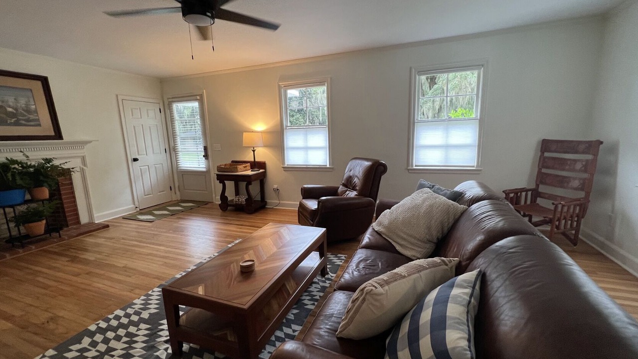 Photo of Livingroom in Brunswick
