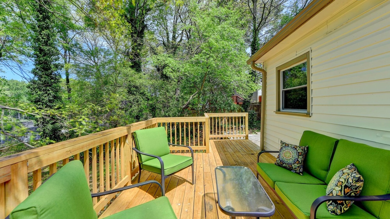 Photo of Patio Balcony in Church Street