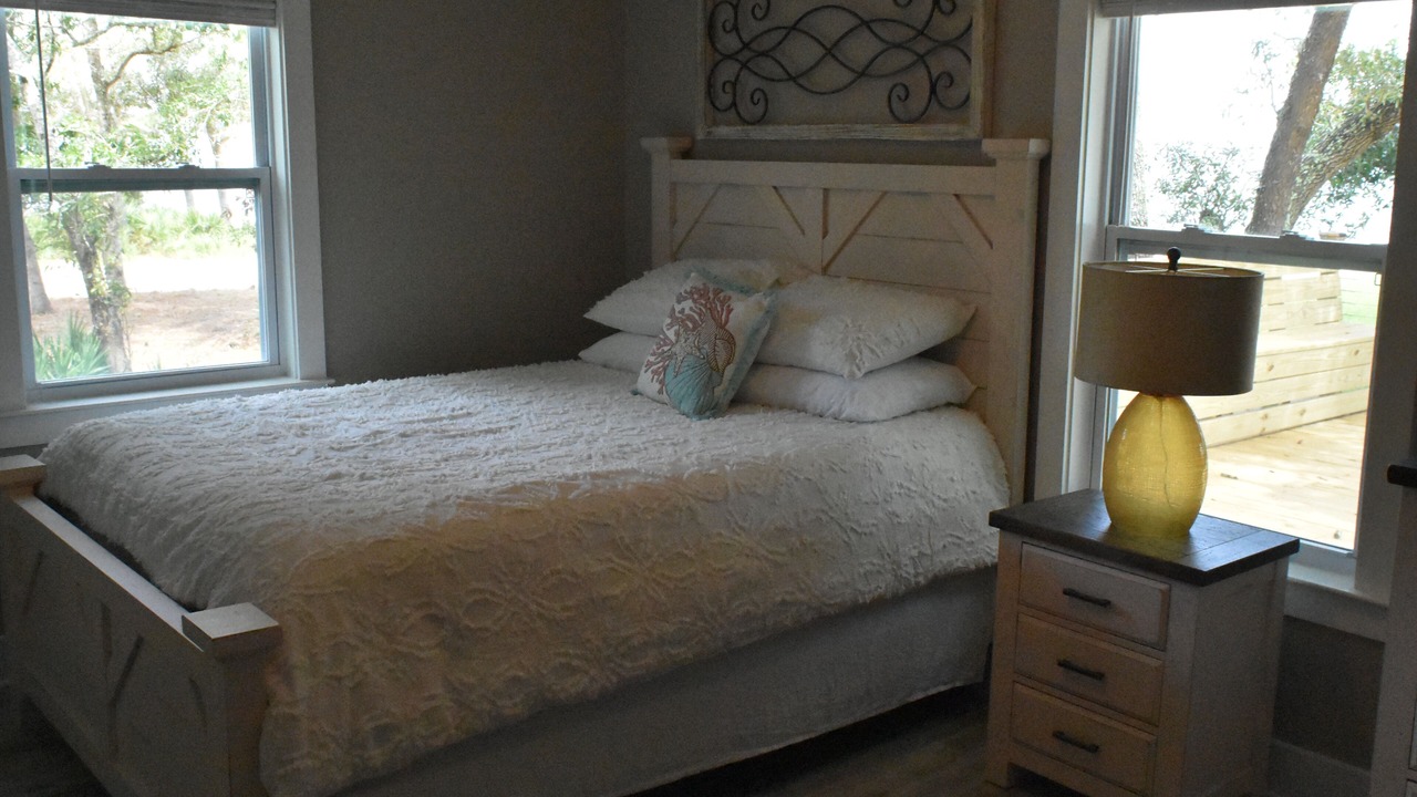 Photo of Bedroom in Ono Island