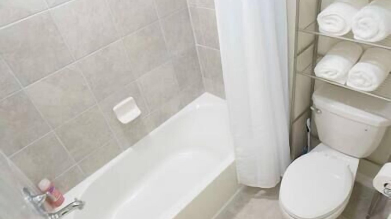 Photo of Bathroom in Loughman