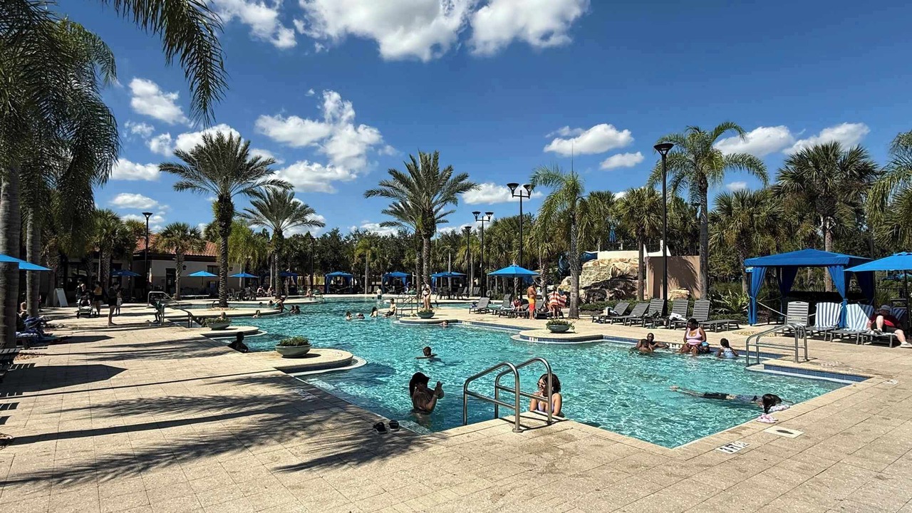 Photo of Outdoor in Loughman
