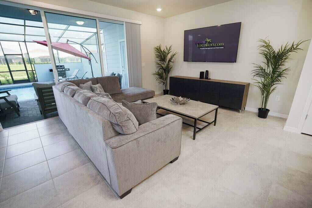 Photo of Livingroom in Loughman