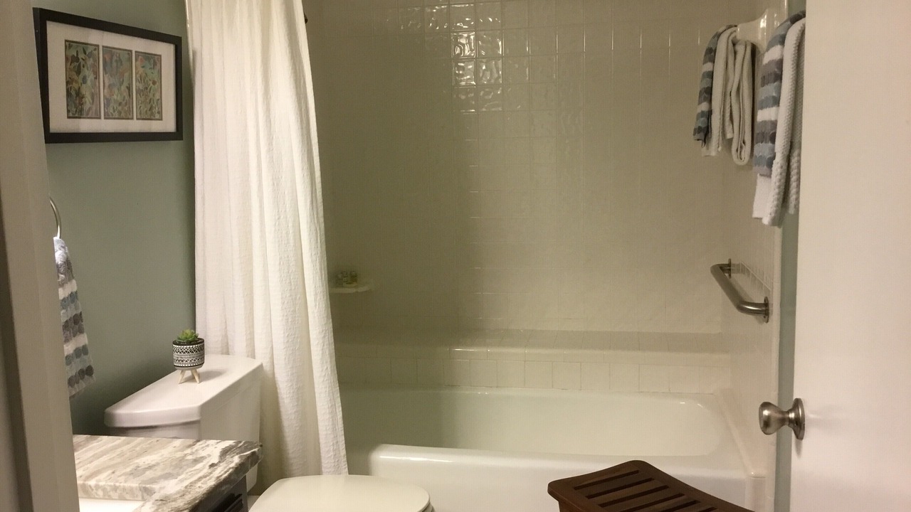 Photo of Bathroom in Melrose