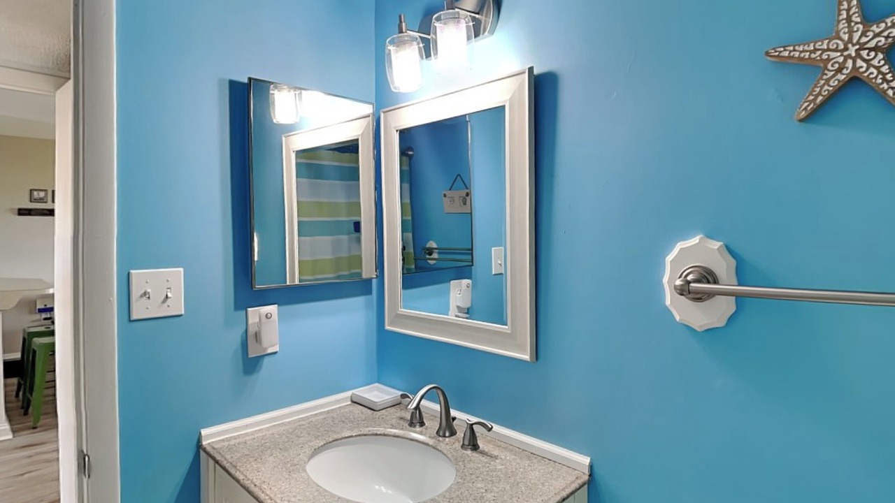 Photo of Bathroom in Tybee Island