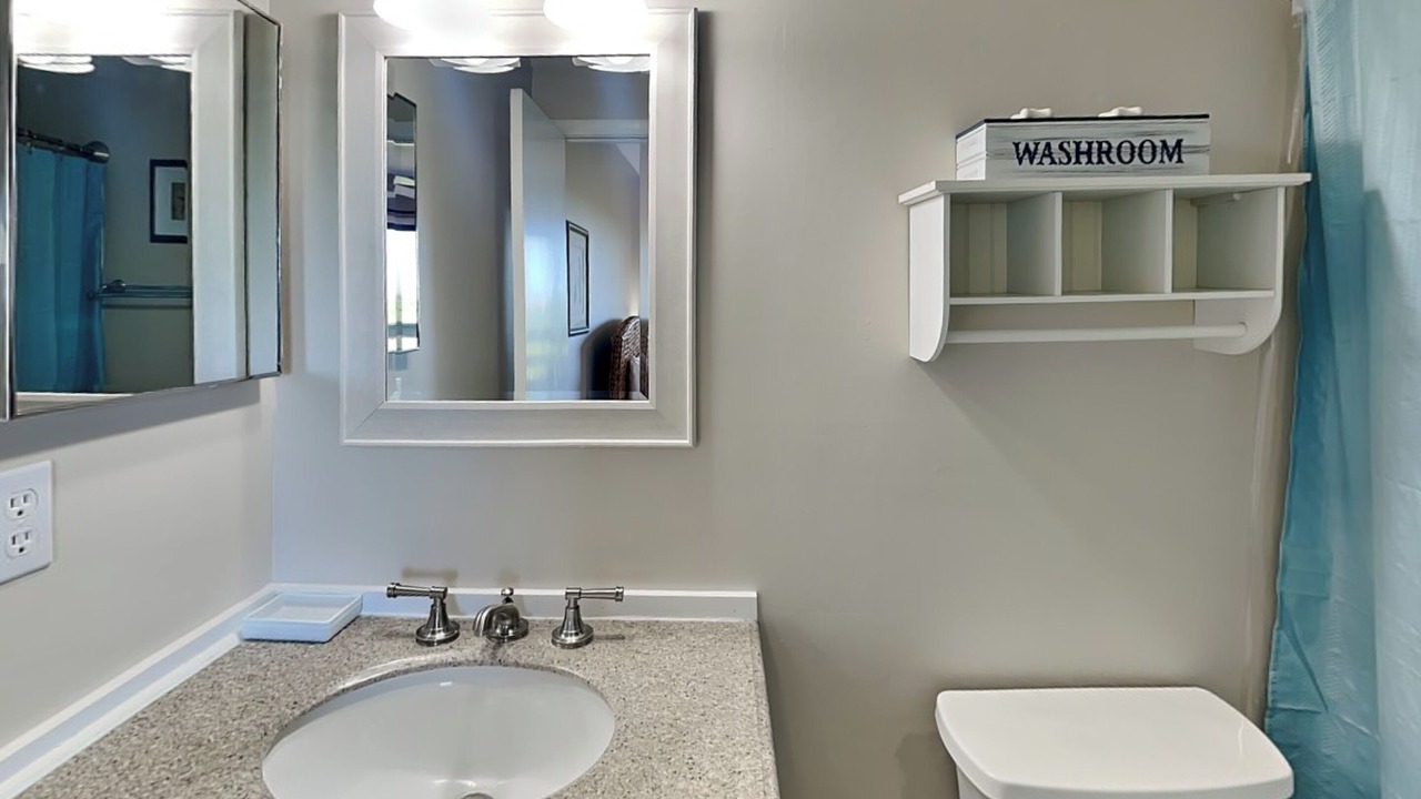 Photo of Bathroom in Tybee Island