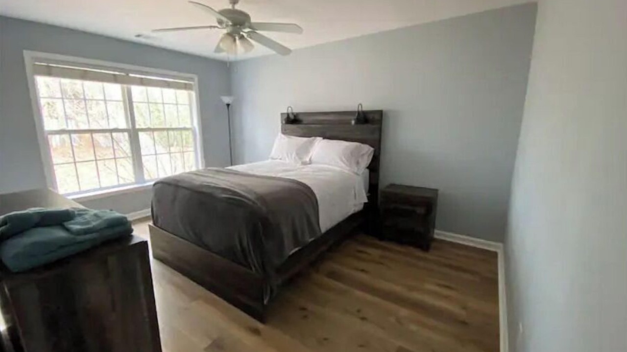 Photo of Bedroom in Smyrna