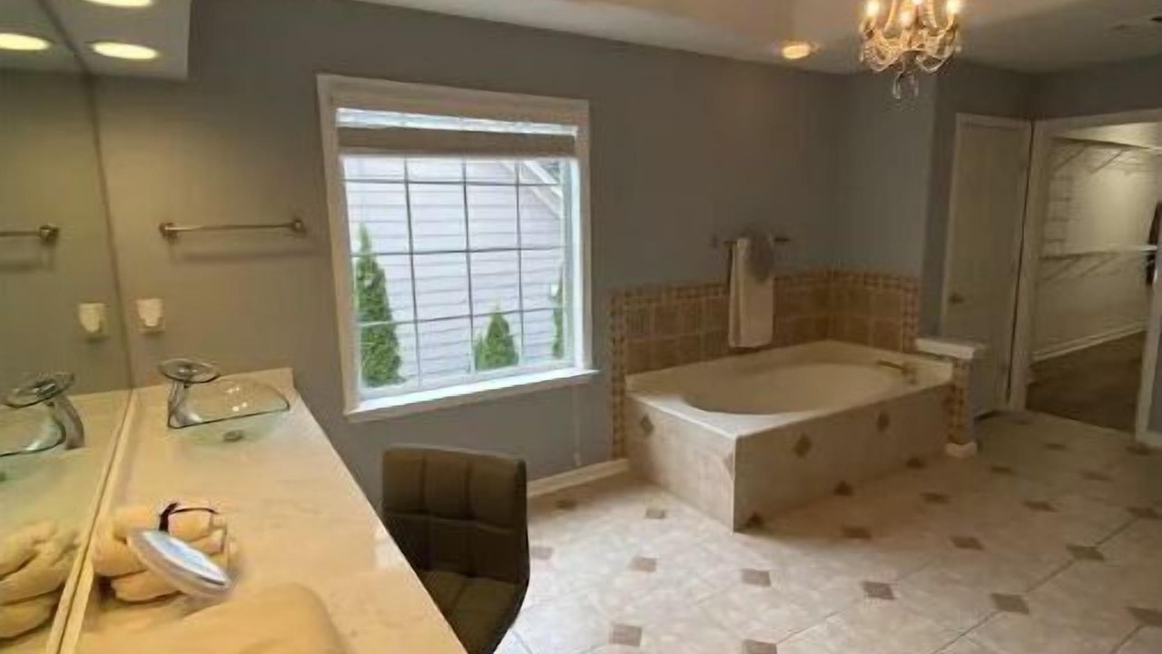 Photo of Bathroom in Smyrna