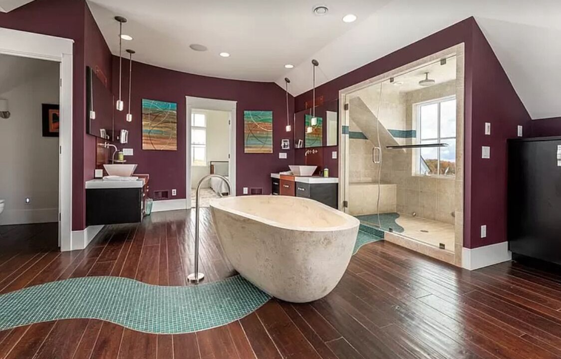 Photo of Bathroom in Suttons Bay