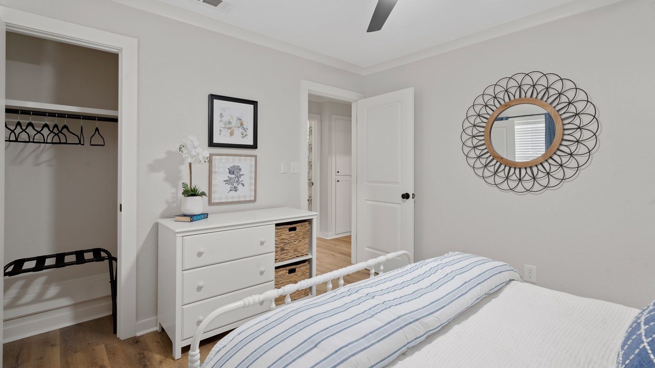 Photo of Bedroom in Laurel