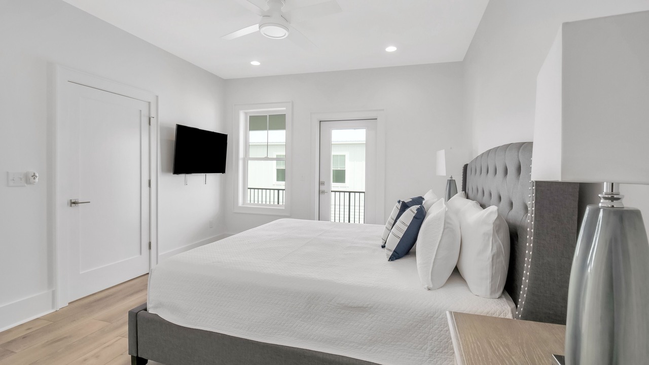 Photo of Bedroom in Gulf Shores