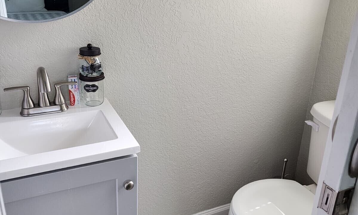 Photo of Bathroom in Eatonville