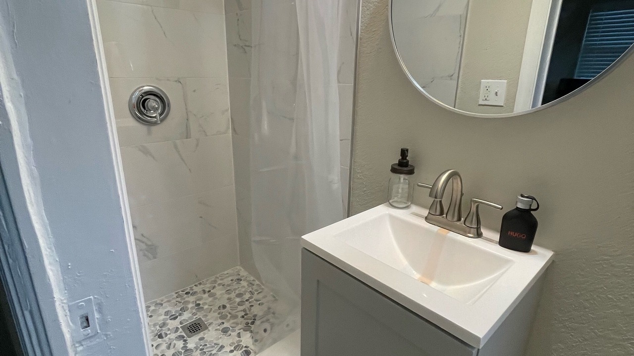 Photo of Bathroom in Eatonville