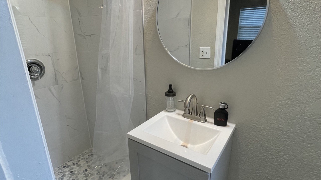 Photo of Bathroom in Eatonville
