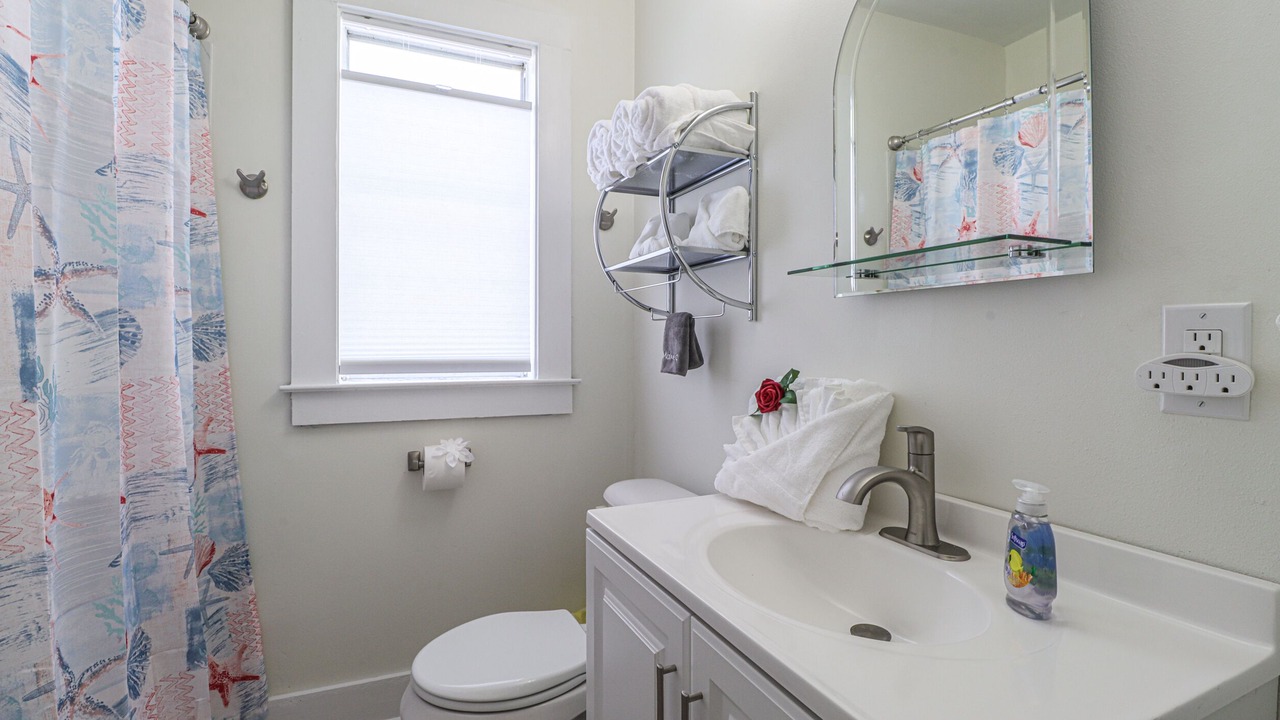 Photo of Bathroom in Long Beach