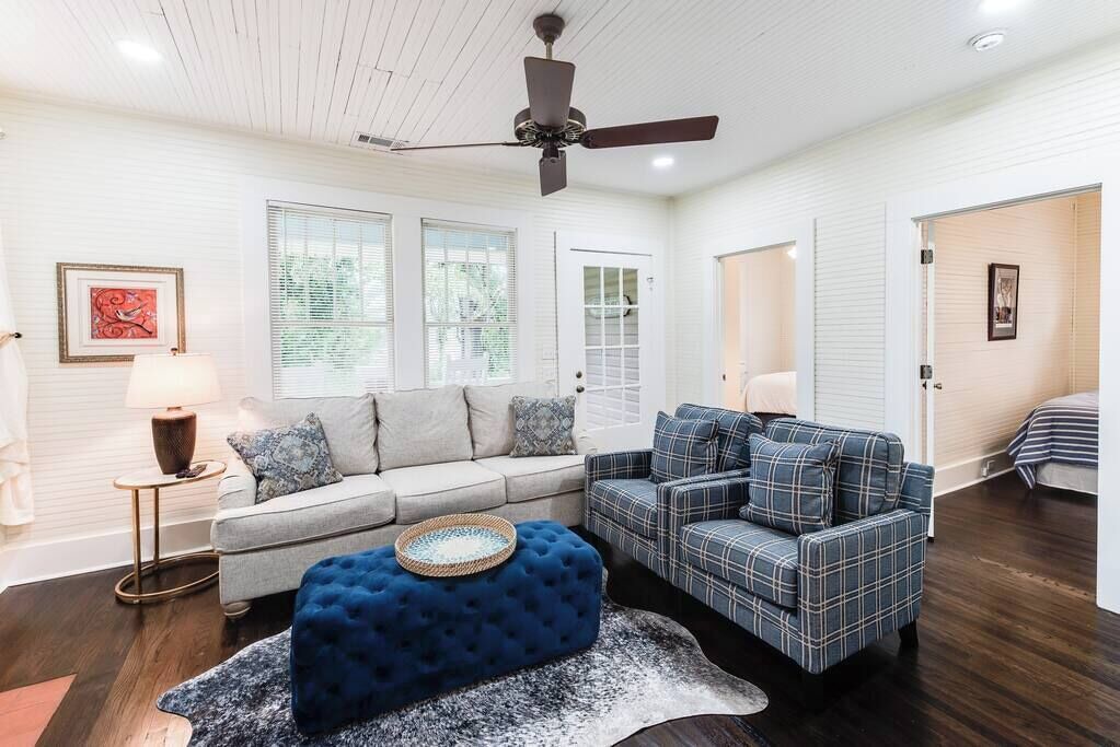 Photo of Livingroom in Taylorville