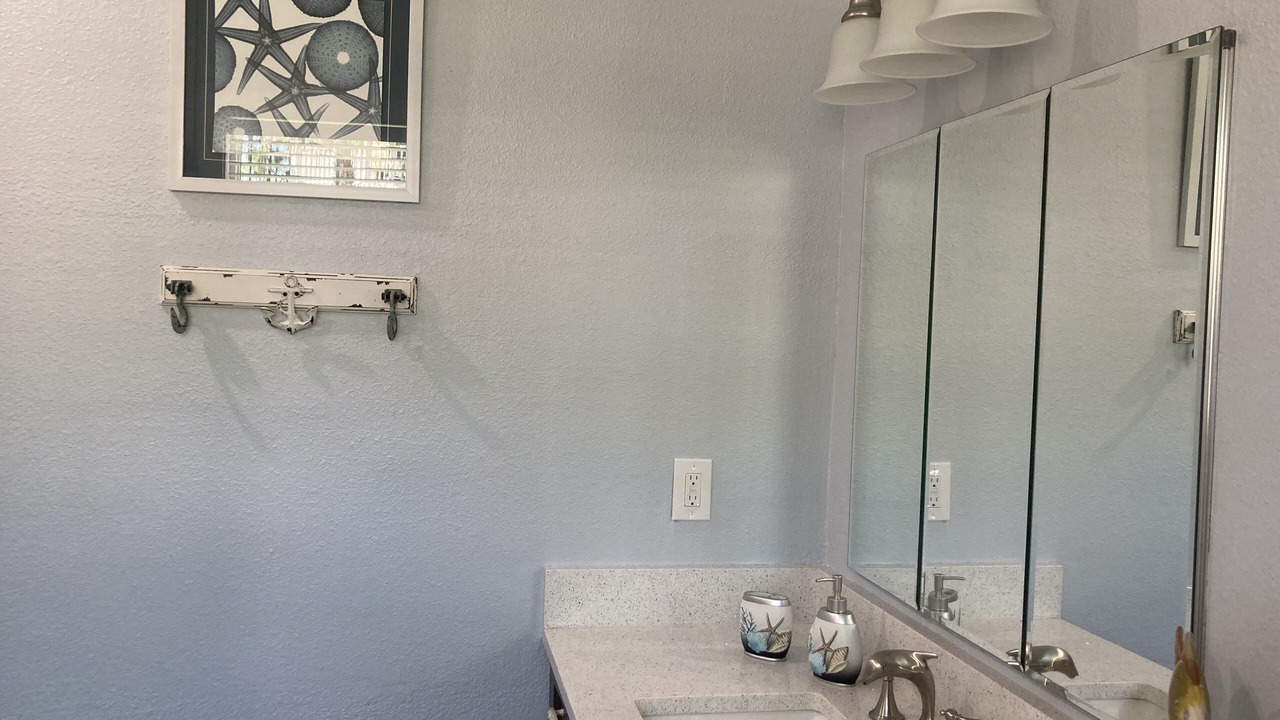Photo of Bathroom in Ono Island