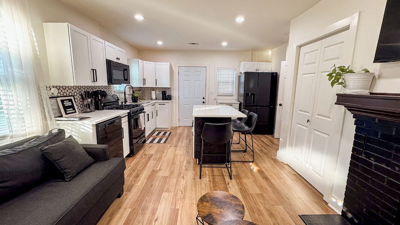Photo of Bedroom in Atlanta