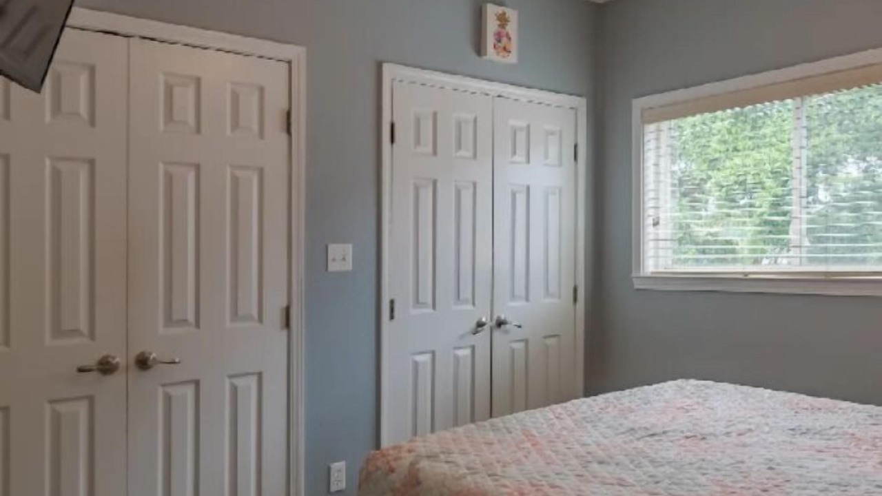 Photo of Bedroom in Long Beach
