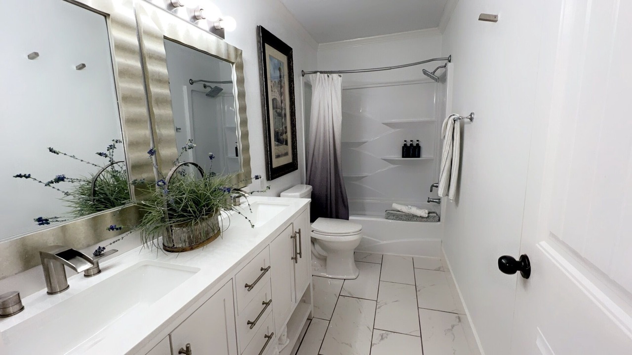 Photo of Bathroom in Tangipahoa Parish