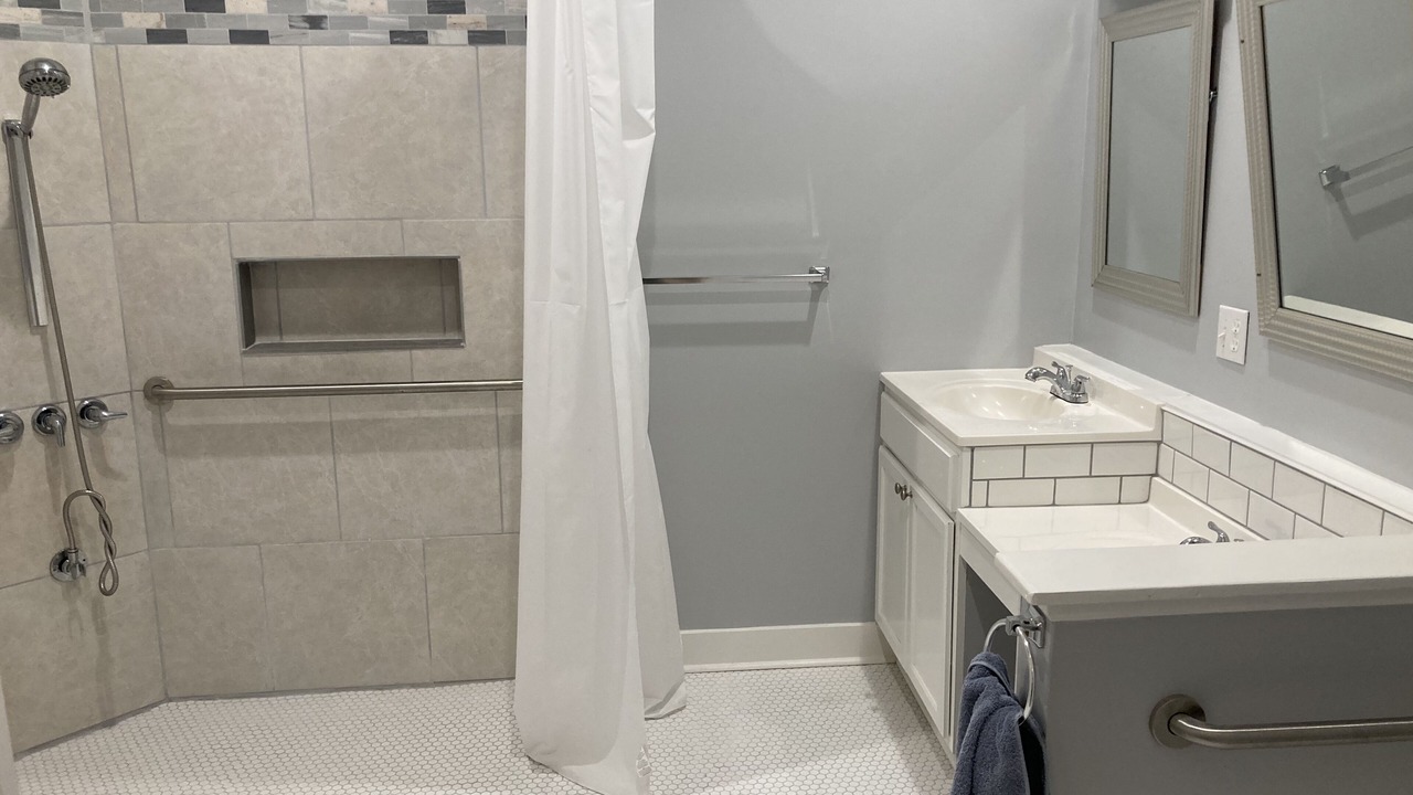 Photo of Bathroom in Collins