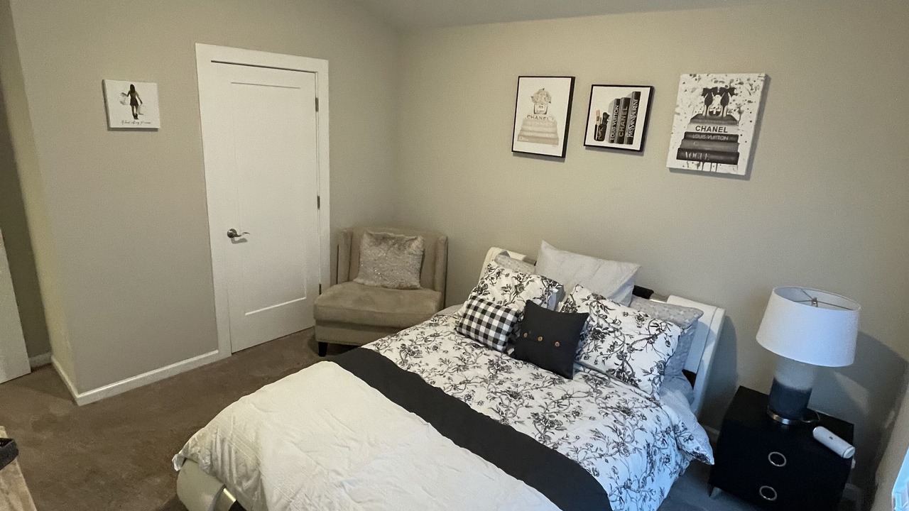 Photo of Bedroom in Mableton