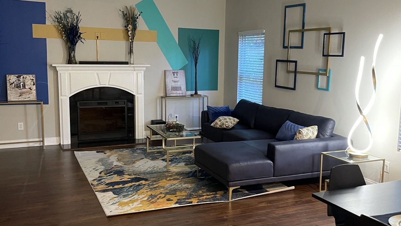 Photo of Livingroom in Mableton