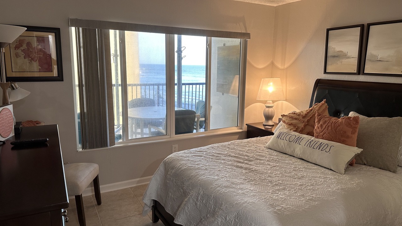 Photo of Bedroom in Daytona Beach Shores