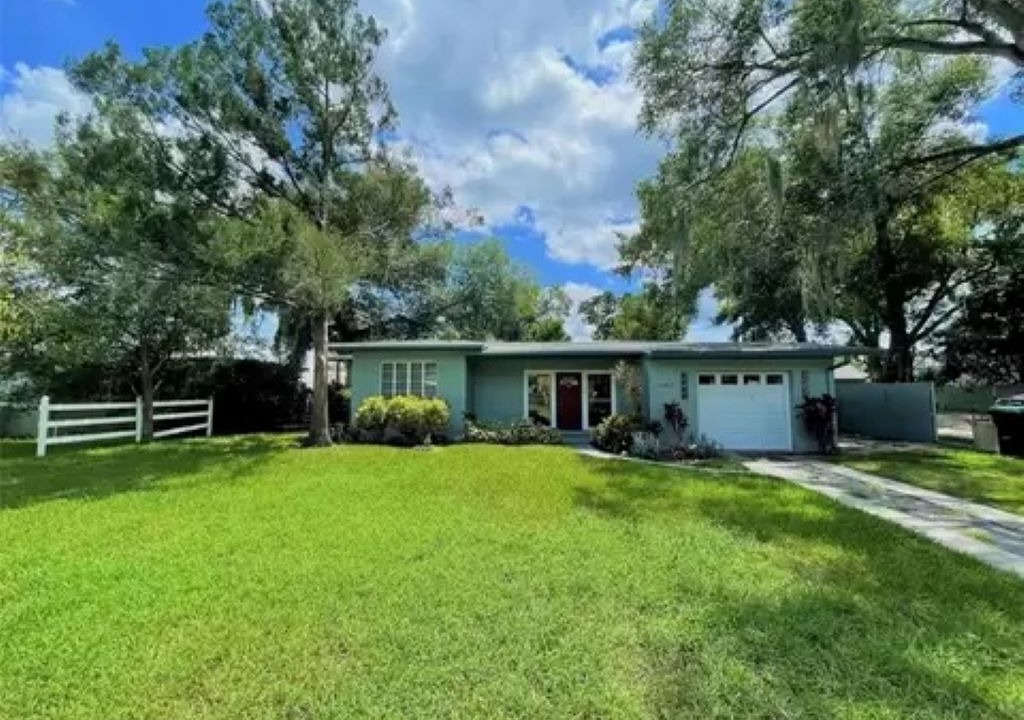Photo of Outdoor in Fairview Shores