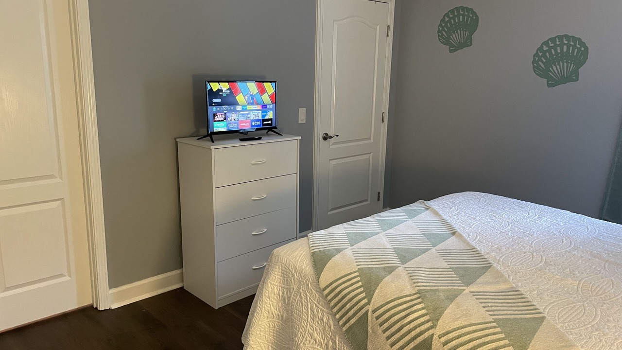 Photo of Bedroom in Mississippi City