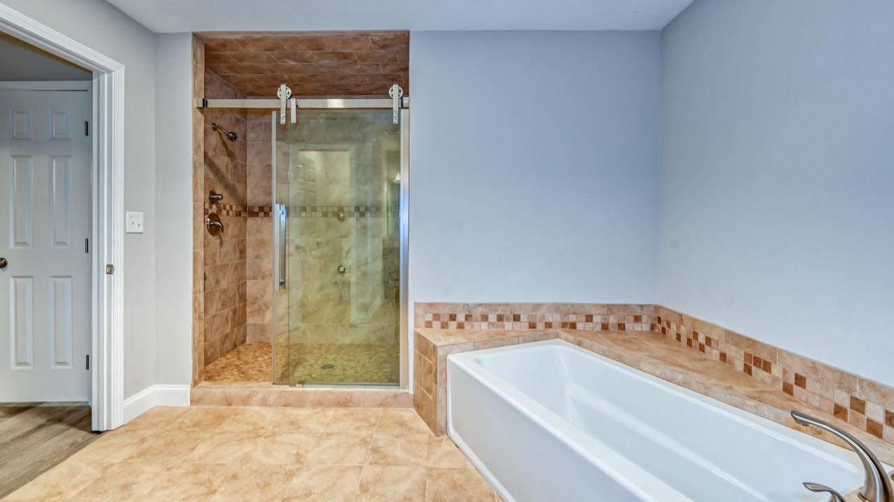 Photo of Bathroom in College Heights