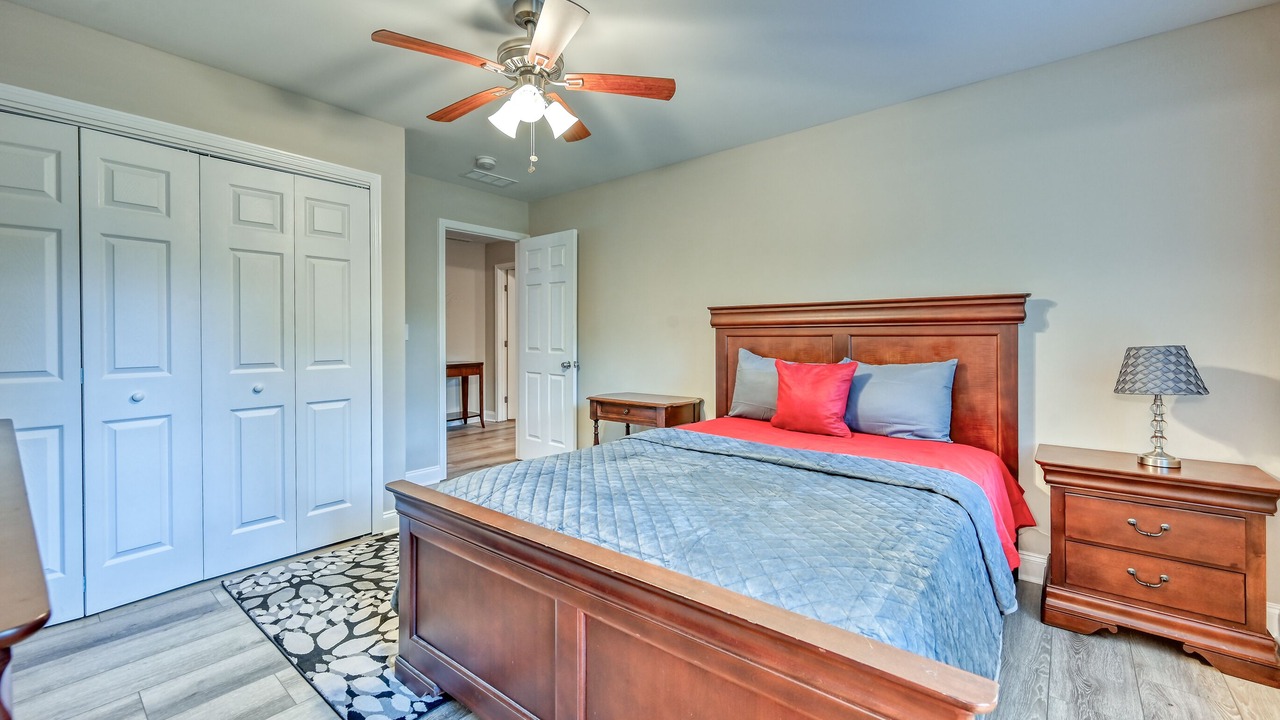 Photo of Bedroom in College Heights
