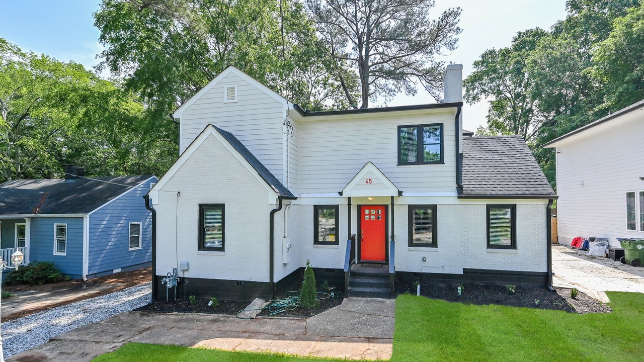 Photo of Outdoor in College Heights