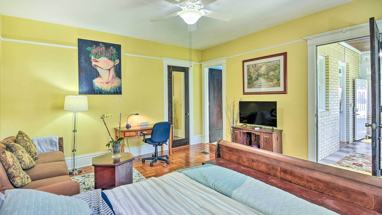 Photo of Bedroom in Crescent City