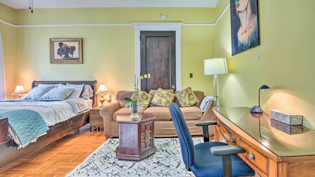 Photo of Bedroom in Crescent City