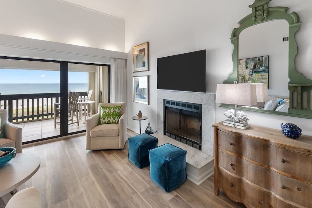 Photo of Livingroom in Ono Island