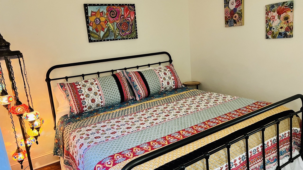 Photo of Bedroom in Laurel