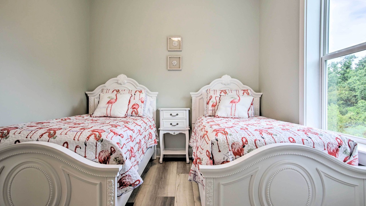 Photo of Bedroom in Waveland