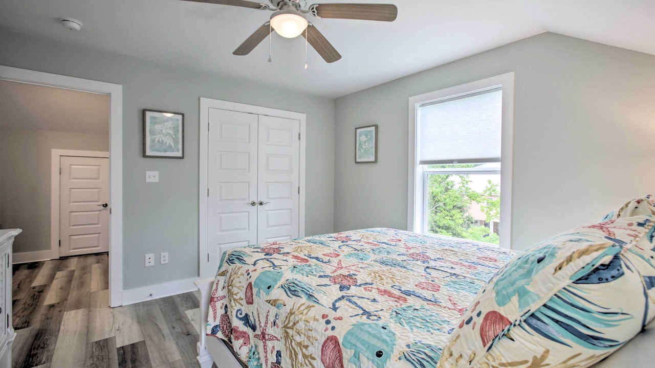 Photo of Bedroom in Waveland