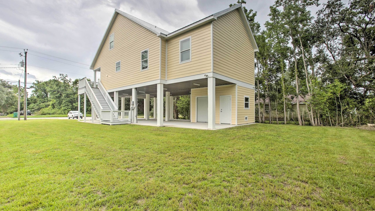 Photo of Outdoor in Waveland