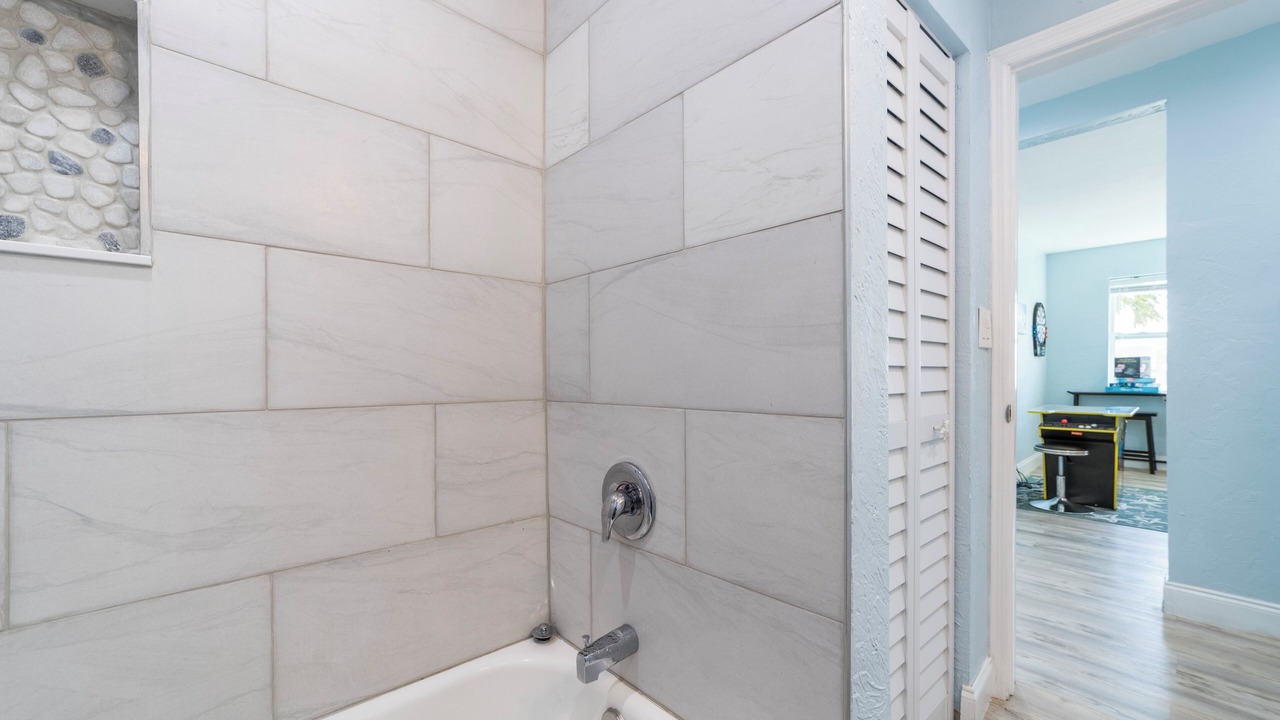 Photo of Bathroom in Schulte Park