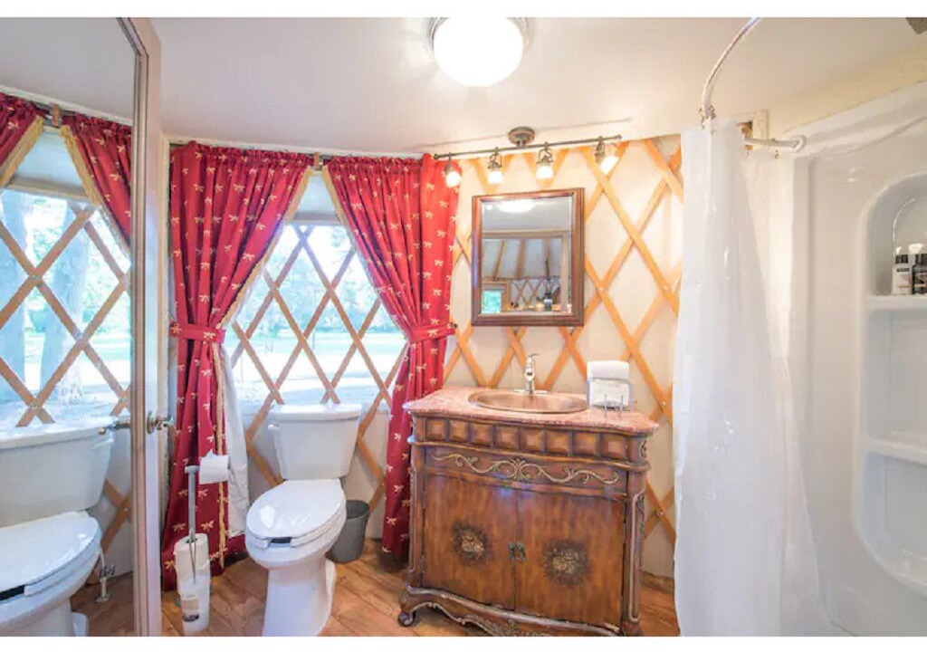 Photo of Bathroom in Geneva