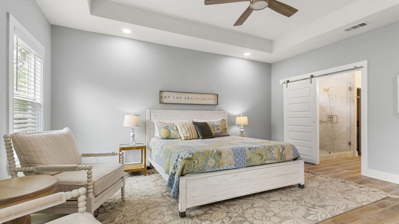 Photo of Bedroom in Oak Court