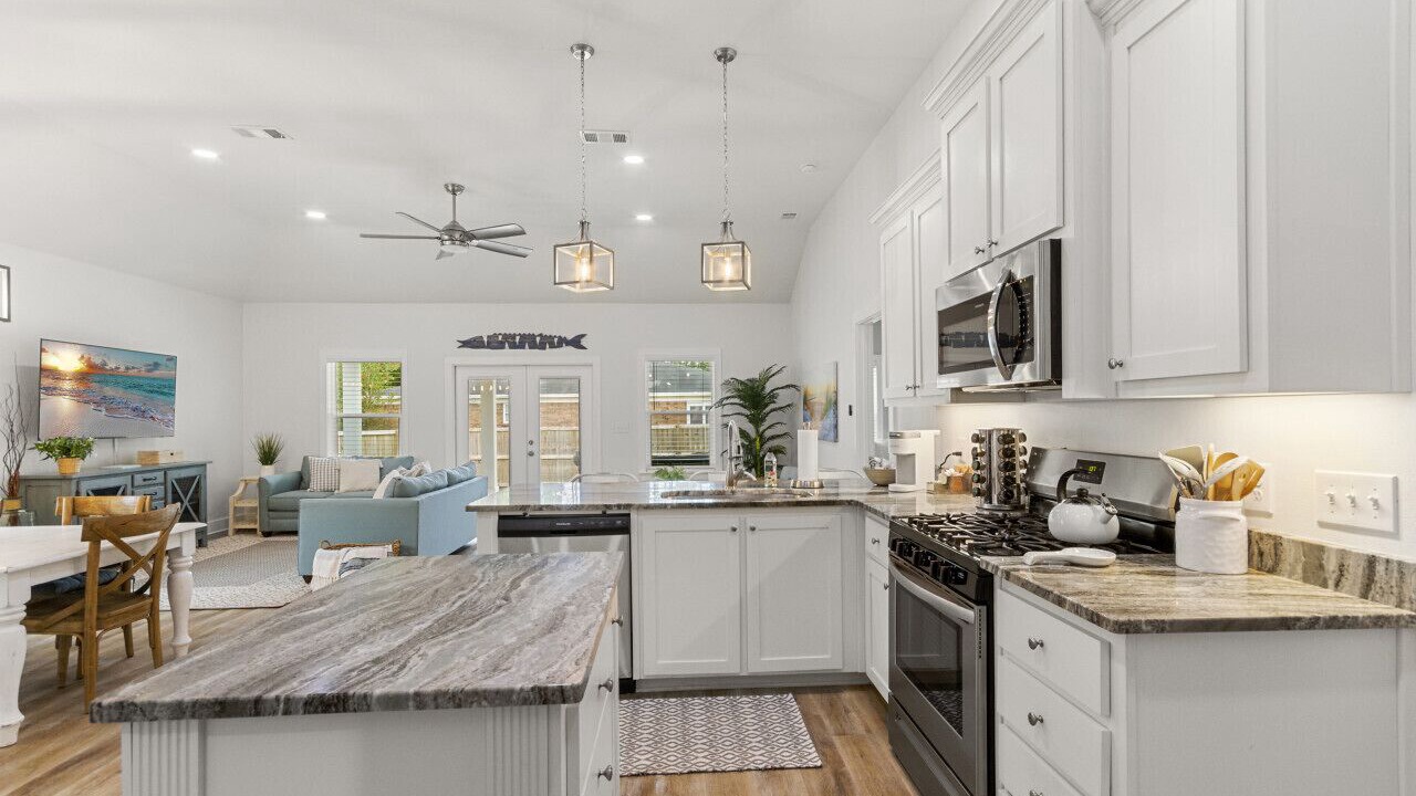 Photo of Kitchen in Oak Court